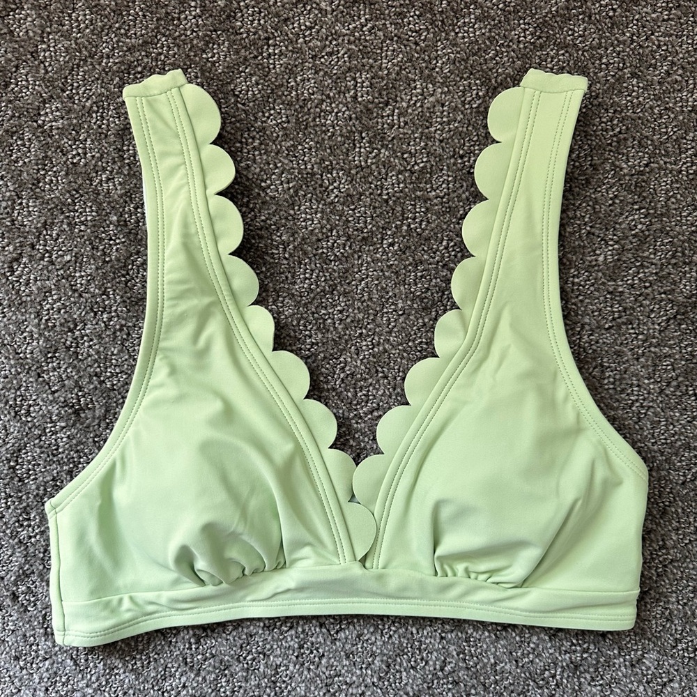 Cupshe Green Scalloped Edge Bikini Set